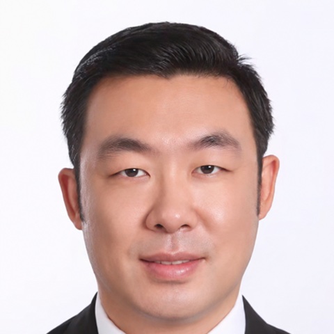 Portrait of Yuhang Wang